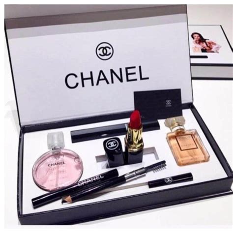 chanel geschenke|chanel gift card check balance.